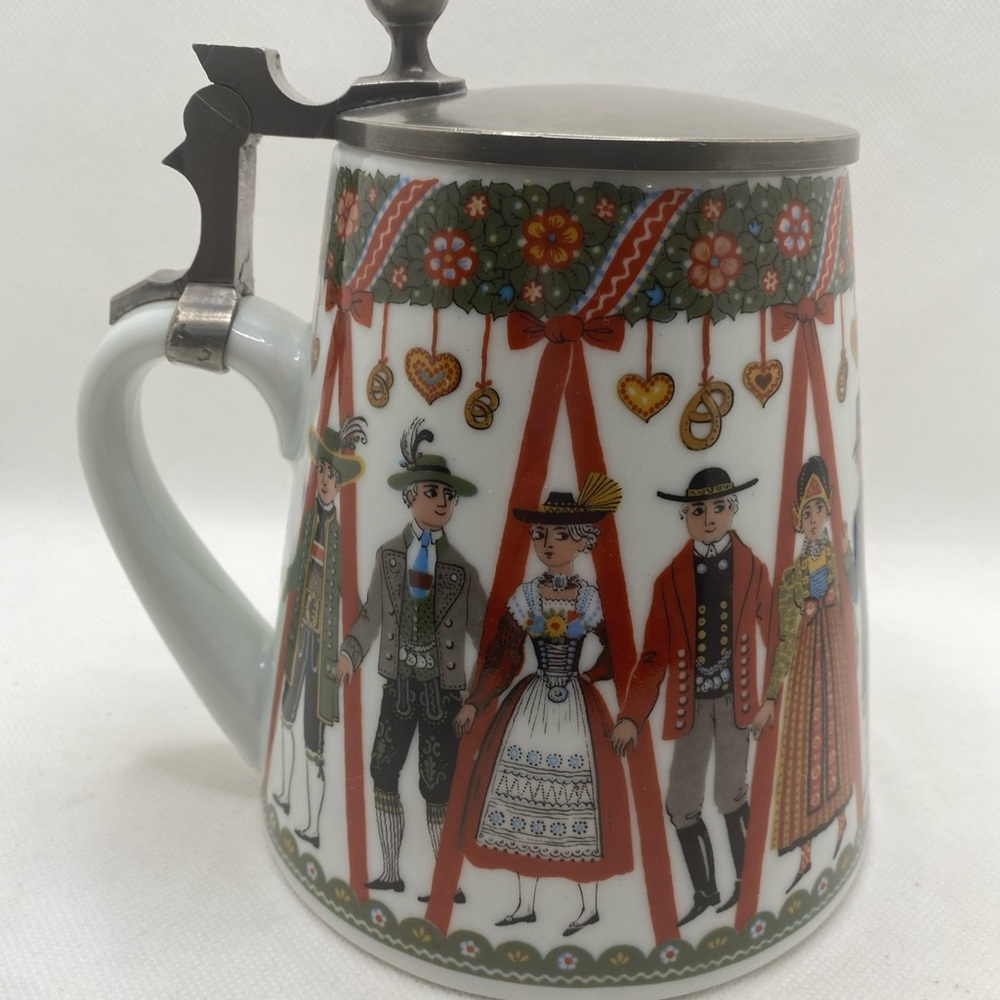 Vintage Elizabeth Liegel West German Beer Stein